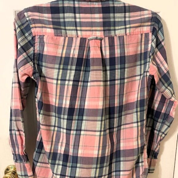 Tackle & Tides Mens Plaid Shirt Size Small Button Down Pocket Logo. - Picture 2 of 6